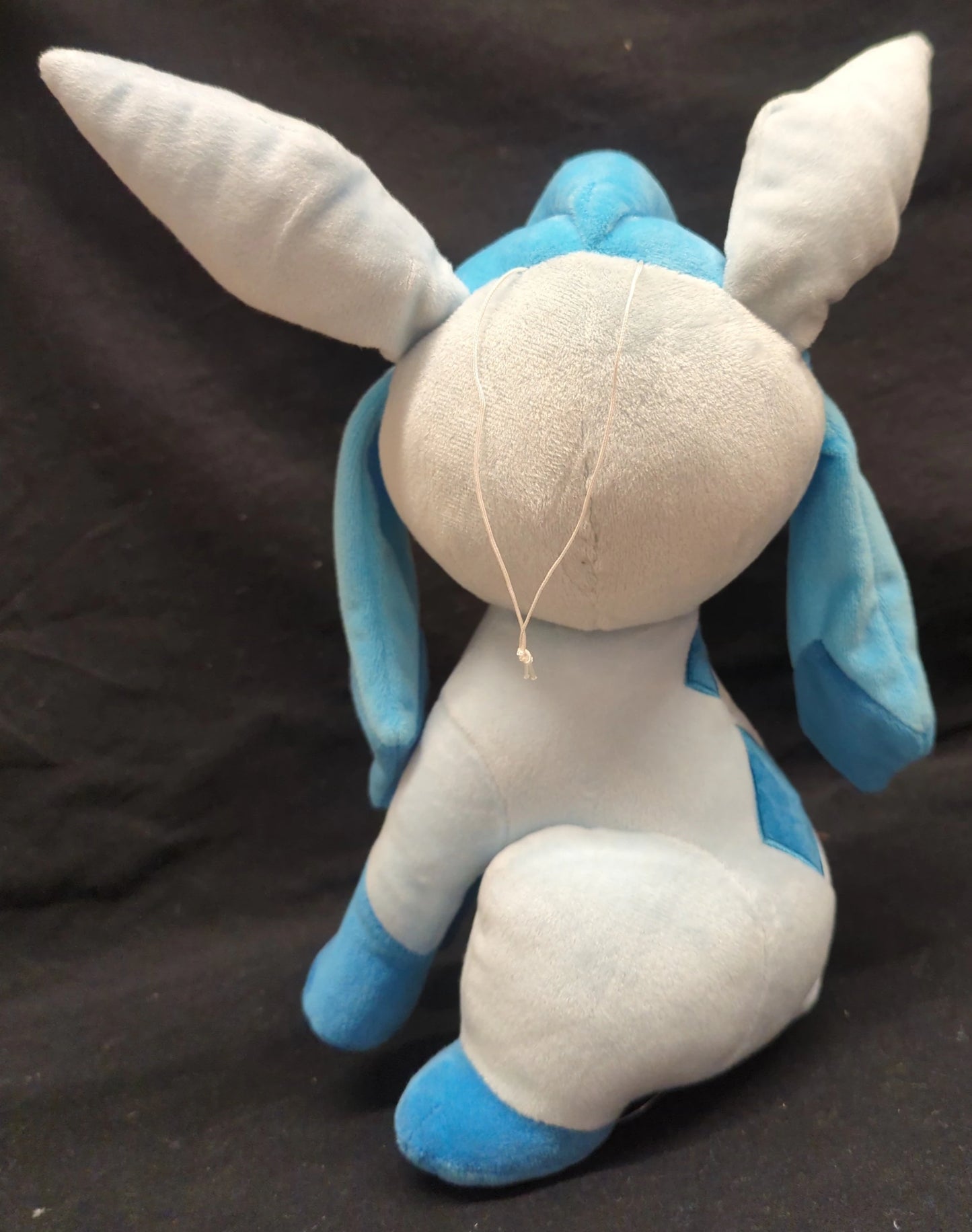 Bandai Spirits Shippo Mite Mite! Dekkai Nuigurumi Plush Plusle & Glaceon Pokemon Glaceon