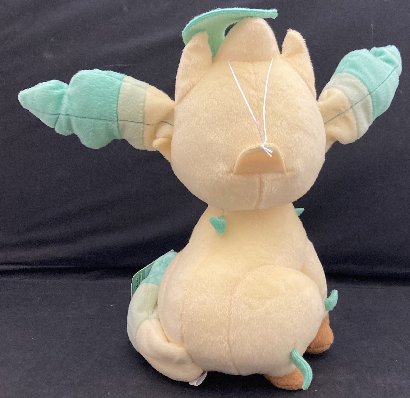 RFTERM0TOKEN Regardez la queue ! Énorme animal en peluche Colink Leafeon RFTERM1TOKEN Leafeon