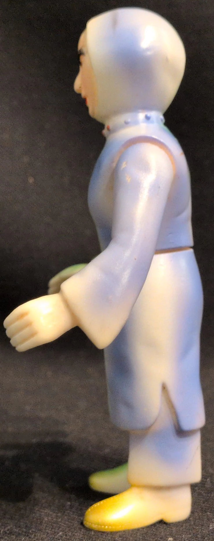 Popy Go Nagai Baron Ashura White molded with purple paint 120mm