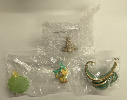 Re-ment GEMSTONE COLLECTION Shining Miracle of the Mystery Pokemon Leafeon 4