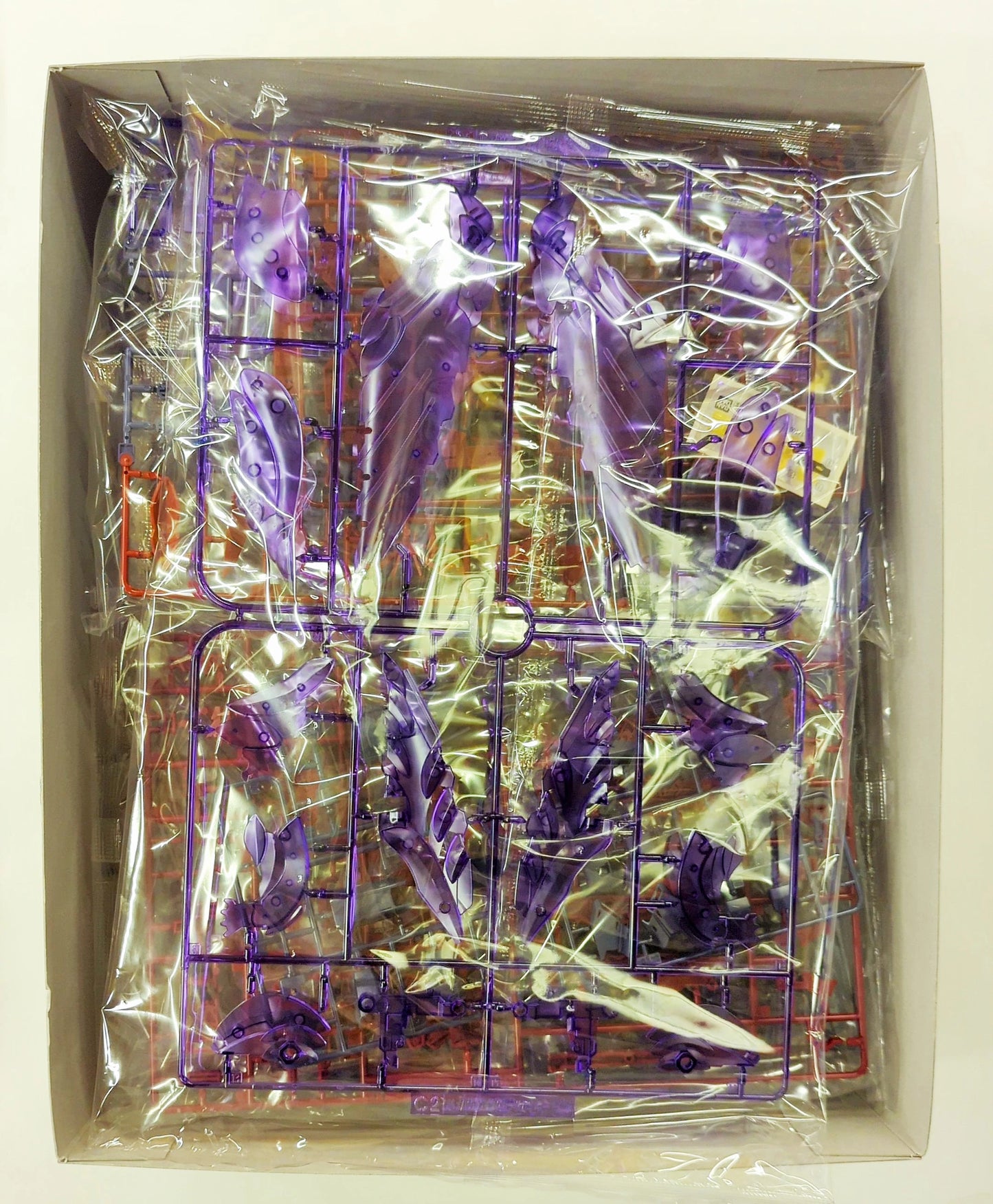 RFTERM0TOKEN MG 1/100 Mobile Suit Wing RFTERM1TOKEN Null EW [CROSS CONTRAST COLORS / CLEAR PURPLE] LIMITED