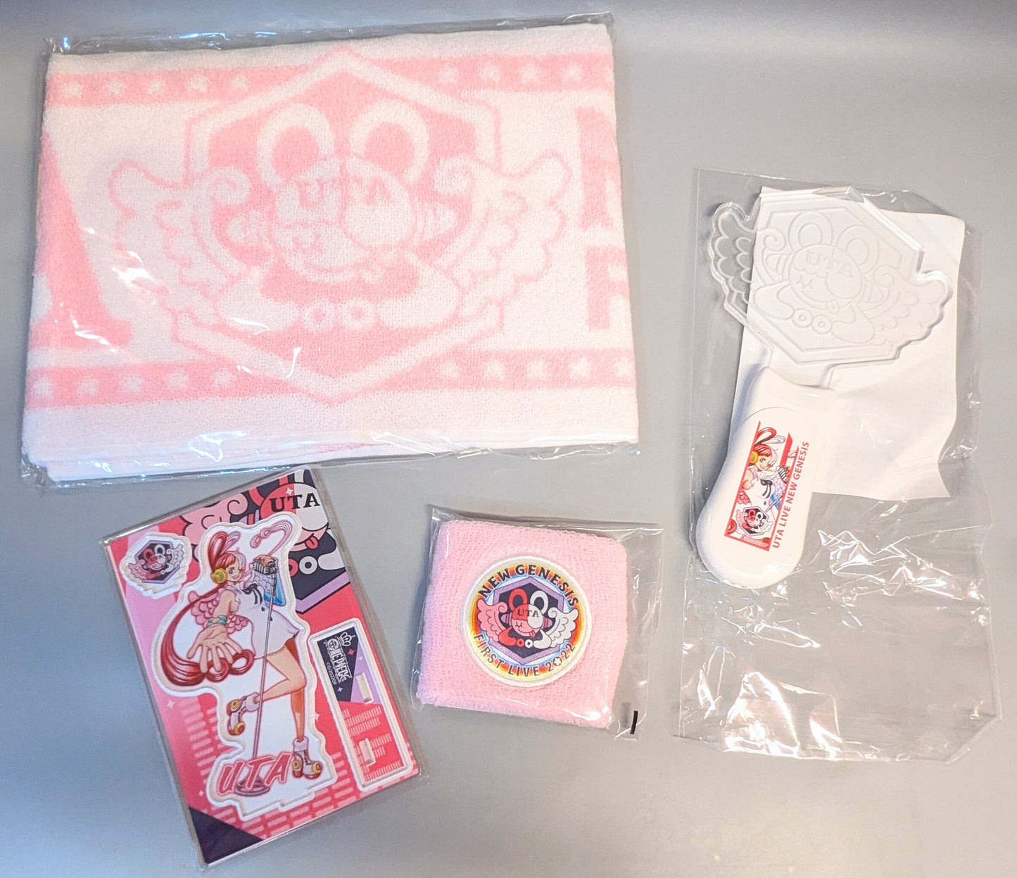Shueisha Oubousha Zenin Service Uta Special Live Goods set