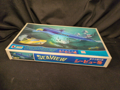 UNION SUPER MECHANISM PLASTIC MODEL Nuclear Submarine Seaview