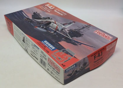 Fine Molds 1/72 America Navy F-4J Fighter `Ard Burks` (première édition spéciale limitée) FP43S