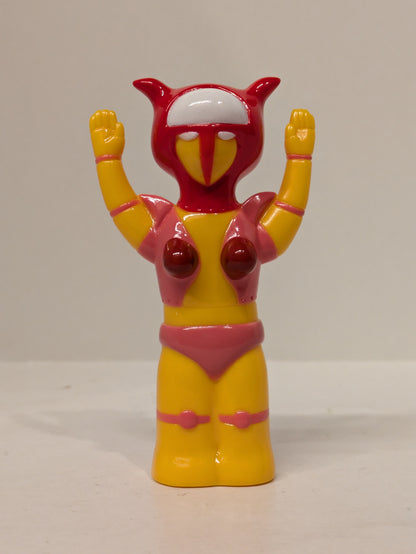 KAIJU ONE RFTERM0TOKEN Brawl Vol.3 Aphrodite A Yellow Molding/Red/Pink Vol.3