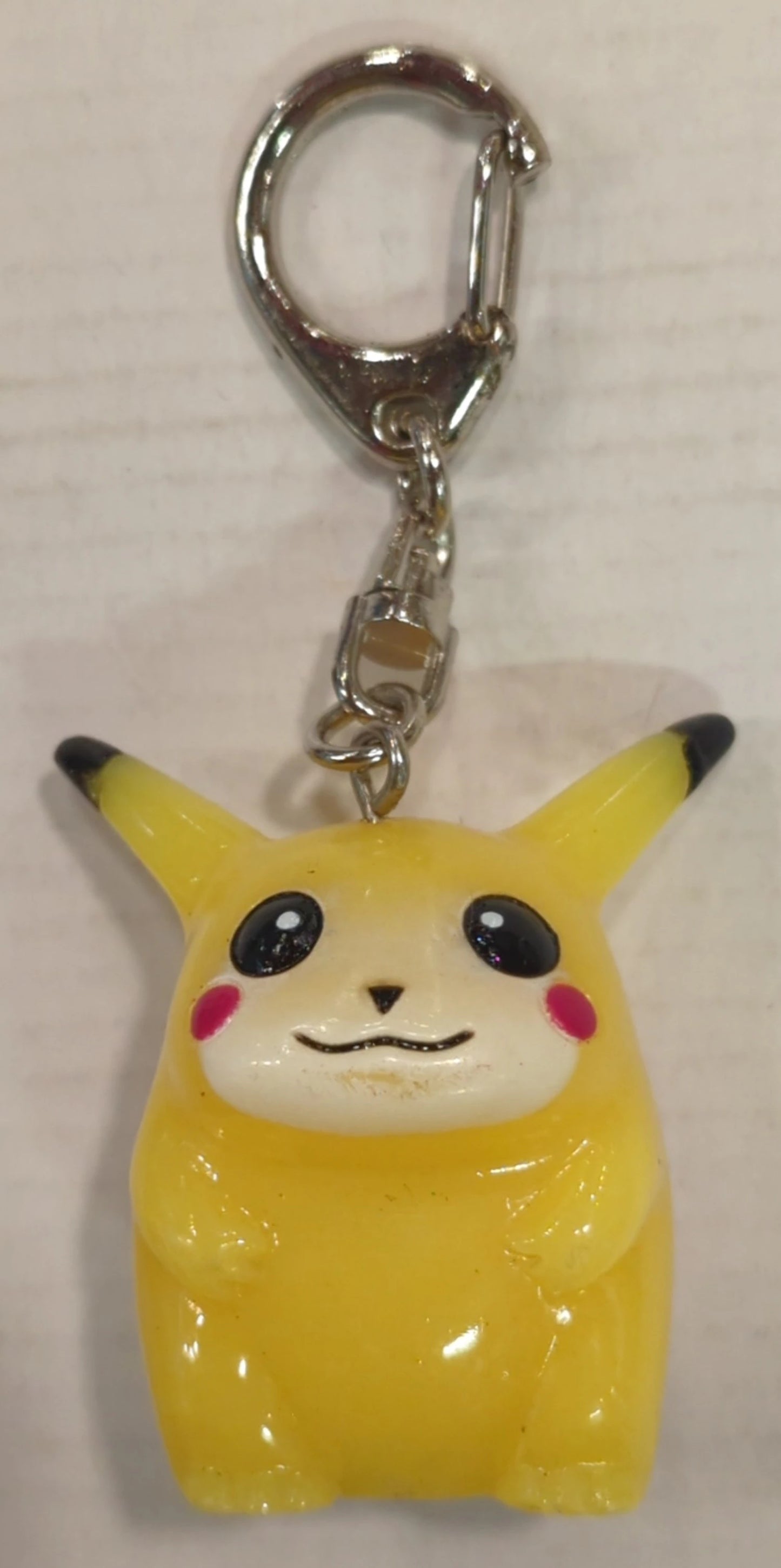 Eugene Magic Light Keychain RFTERM0TOKEN Pikachu
