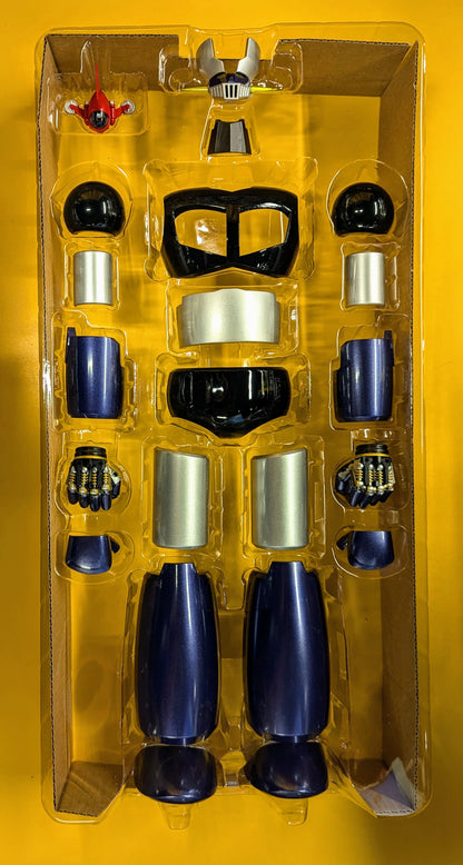 Bandai DX Soul of Chogokin Mazinger Z First edition with manga DX01