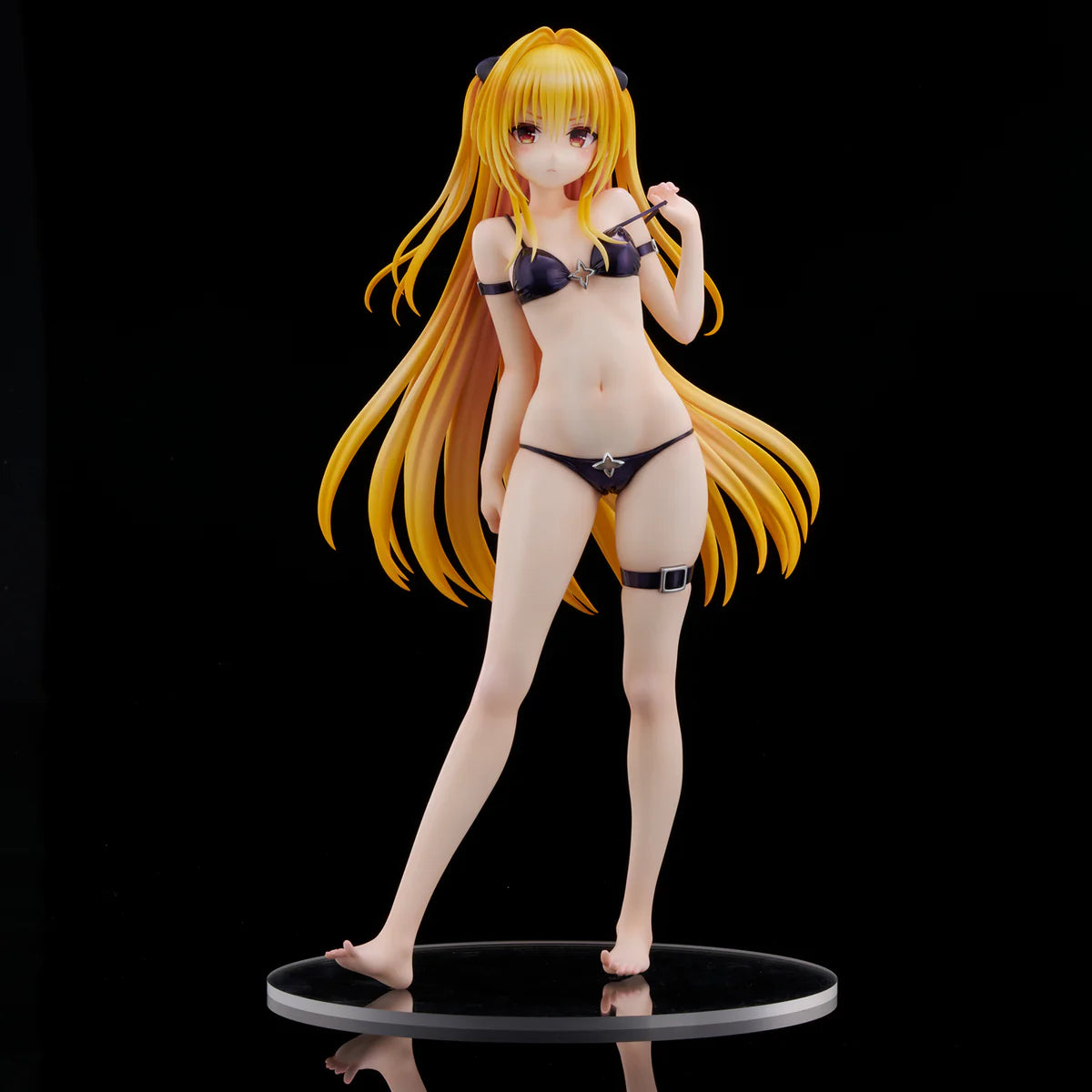 ToLOVE-Ru Darkness Swimsuit Series "Golden Darkness" 1/4 size
